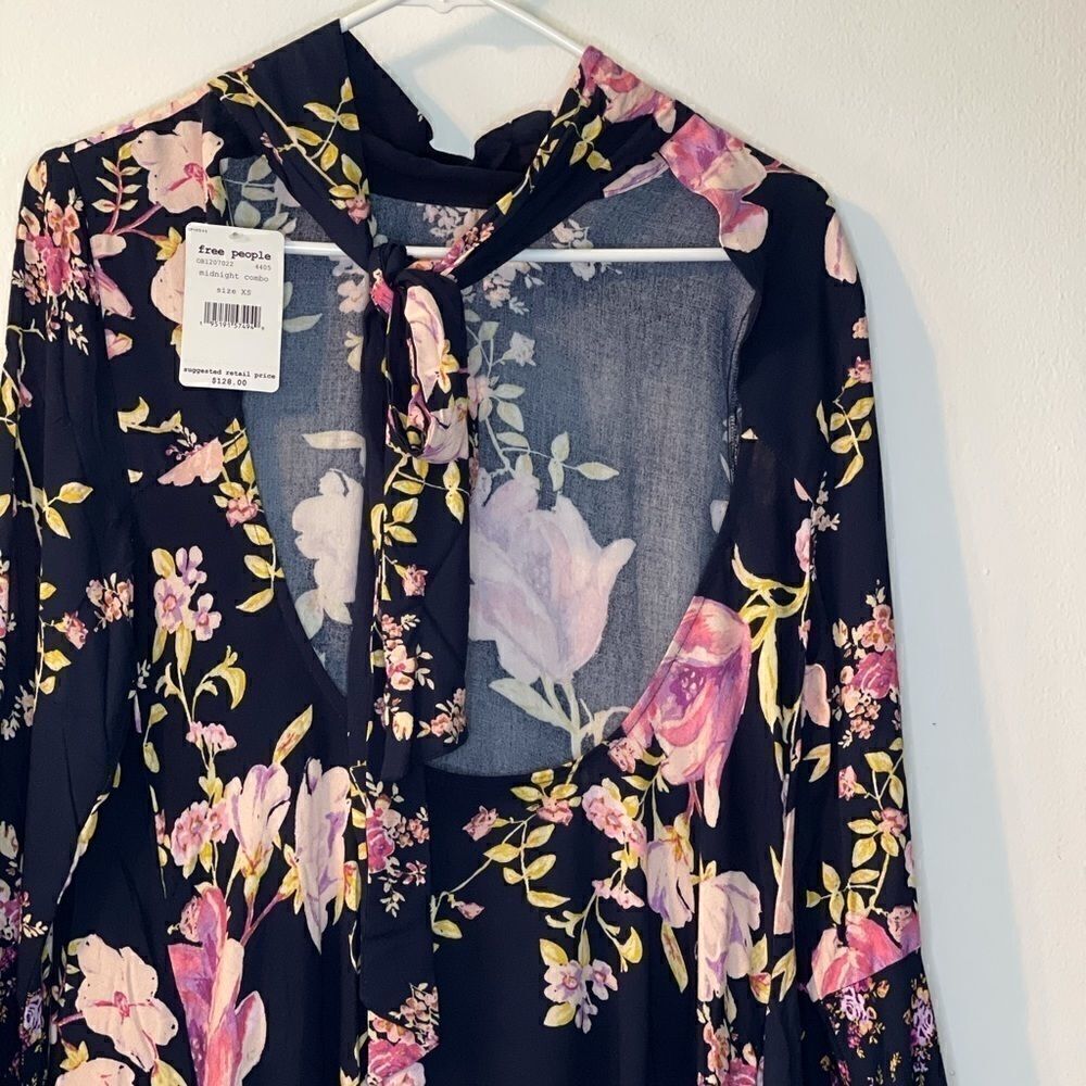 FREE PEOPLE Tate Flared Sleeves Floral Tunic Top - Picture 11 of 13